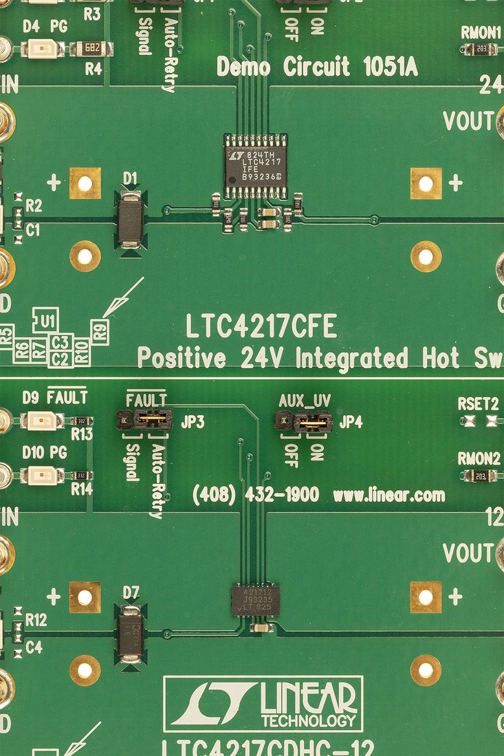 DC1051A Demo Board