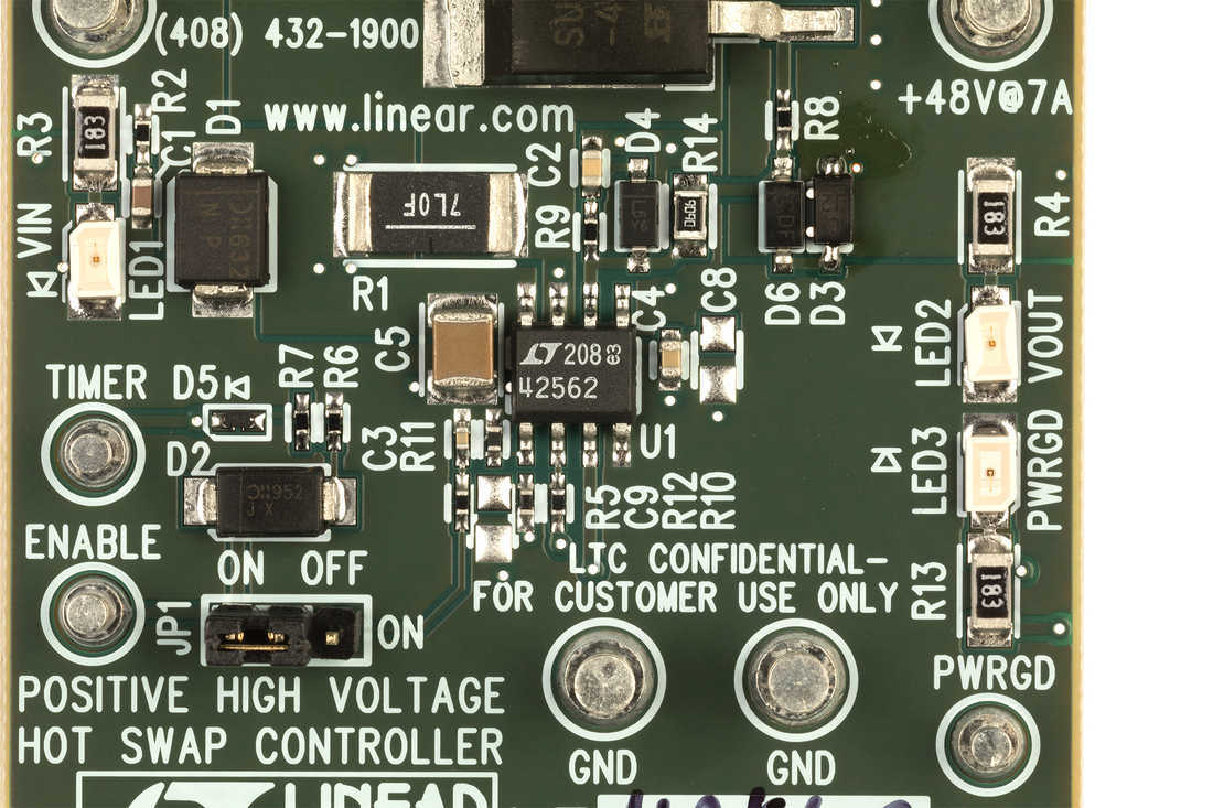 DC1354A-B Demo Board