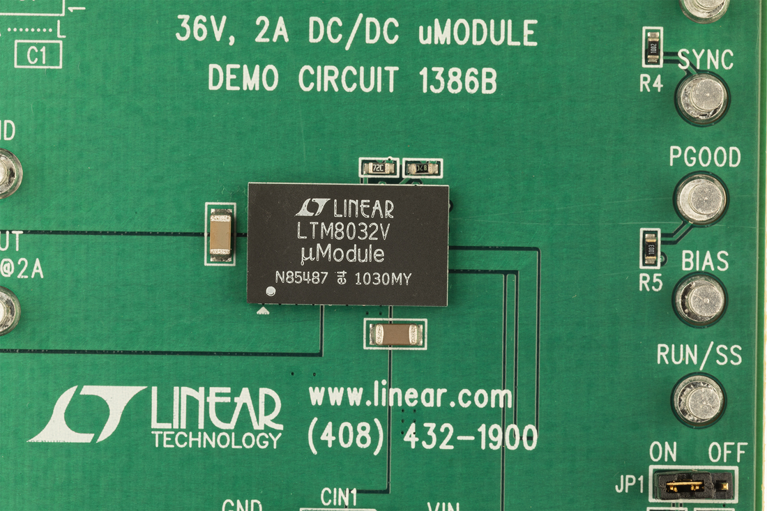 DC1386B Demo Board