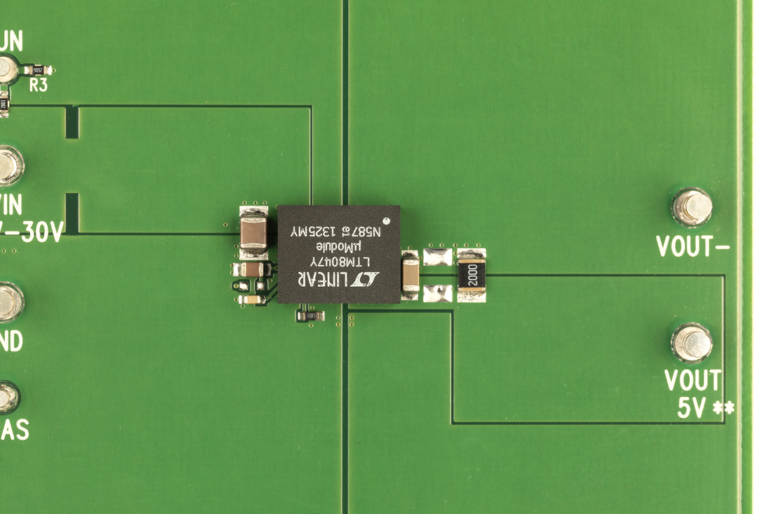 DC1693A Demo Board