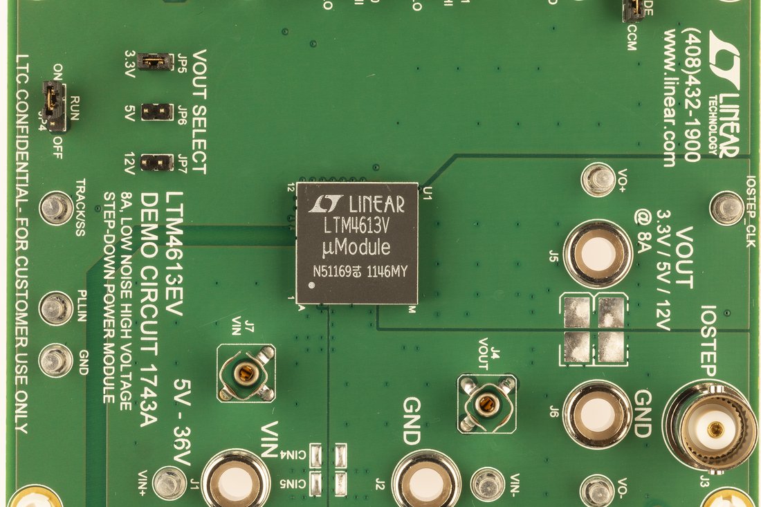 DC1743A Demo Board
