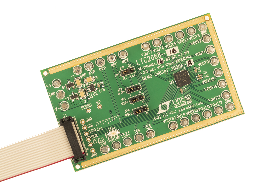 DC2025A-A Demo Board