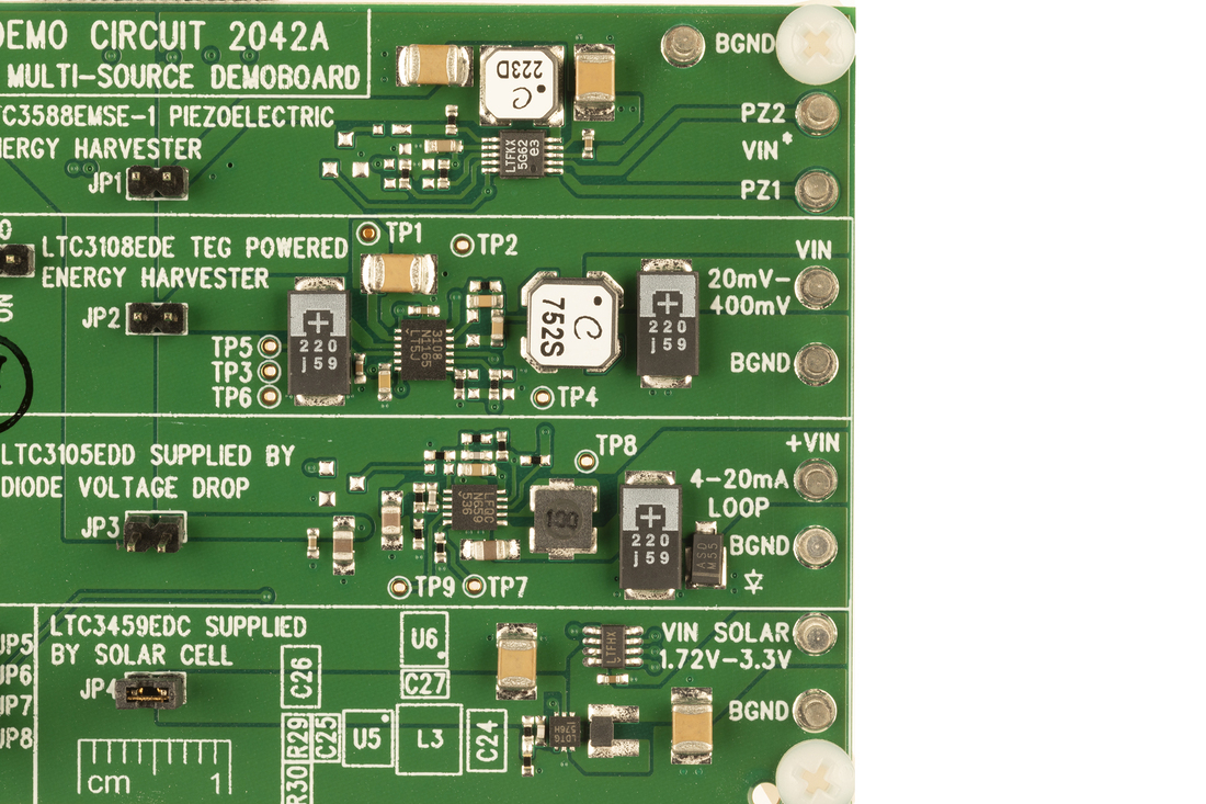 DC2042A Demo Board