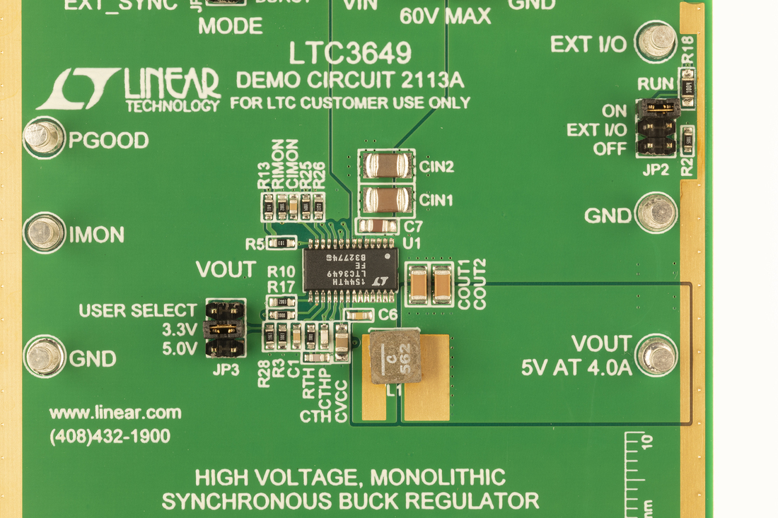 DC2113A Demo Board