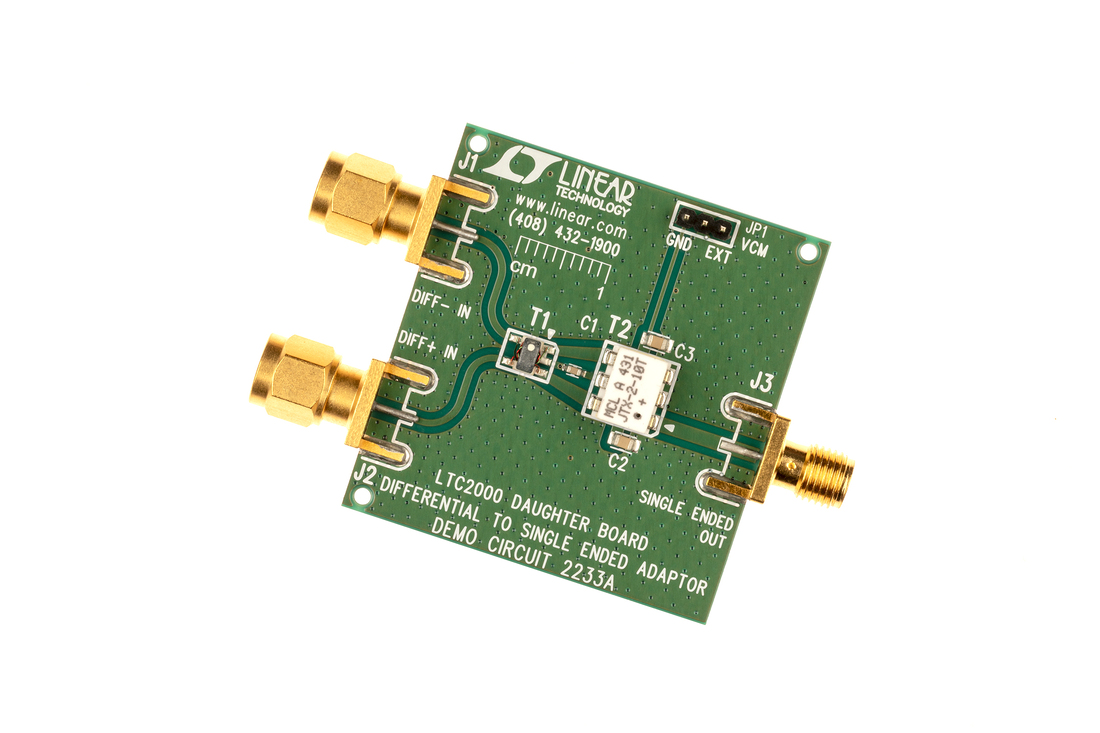 DC2233A Demo Board