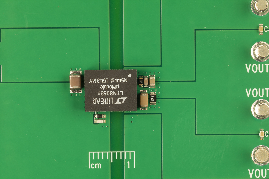 DC2358A Demo Board