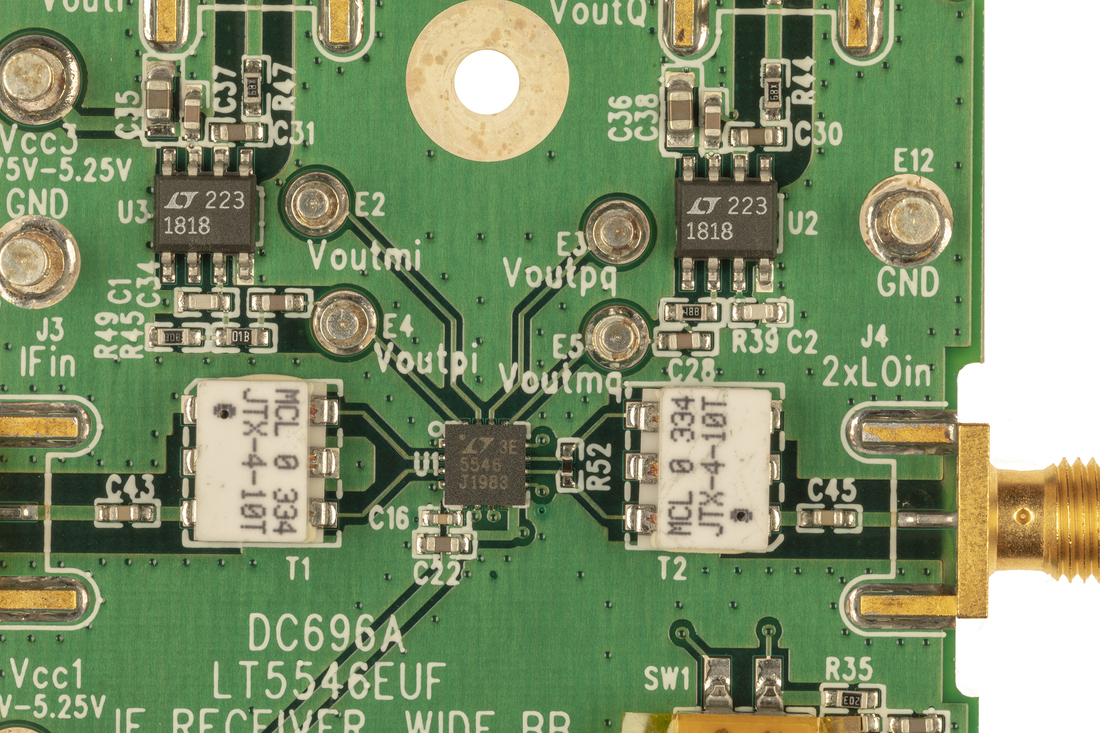 DC696A Demo Board